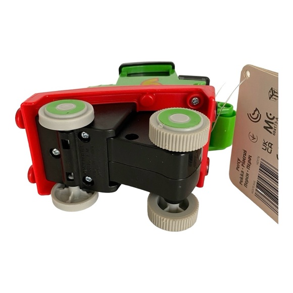 Percy Press n Go Stunt Train Thomas & Friends - Picture 8 of 13